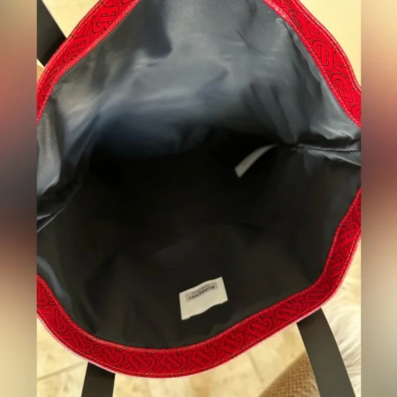 SOLD Auth Burberry Limited Edition London Tote Bag NEW - Picture 10 of 16